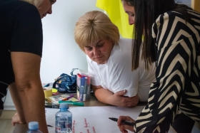 galleryImg